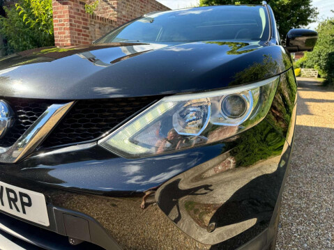 Nissan Qashqai 1.5 dCi n-tec+ SUV 5dr Diesel Manual 2WD Euro 5 (s/s) (110 ps) 20