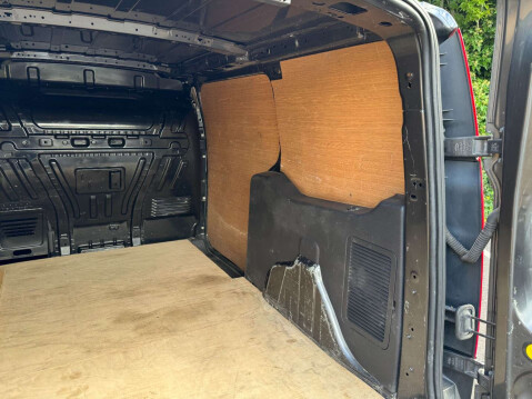 Ford Transit Connect 1.6 TDCi 240 Limited Panel Van 5dr Diesel Manual L2 H1 (128 g/km, 113 bhp) 42