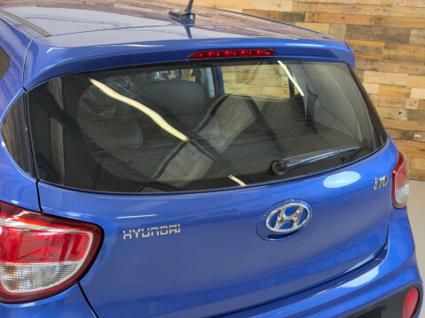 Hyundai i10 1.0 SE Hatchback 5dr Petrol Manual Euro 6 (67 ps) 44
