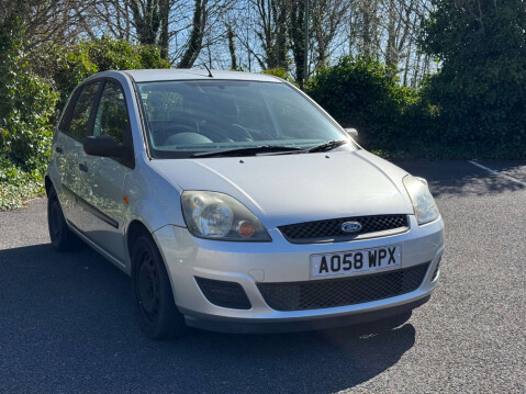 Ford Fiesta 1.25 Style Climate Hatchback 5dr Petrol Manual (142 g/km, 74 bhp) 1