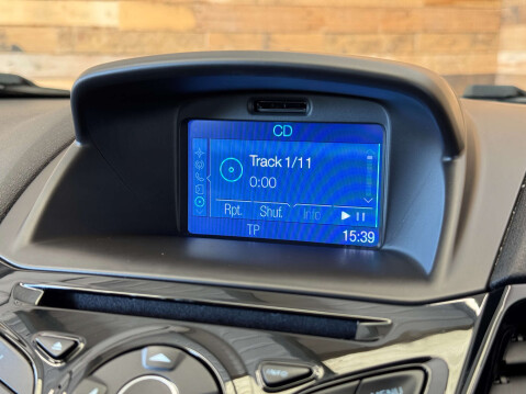 Ford Fiesta 1.0T EcoBoost Zetec Hatchback 5dr Petrol Manual Euro 5 (s/s) (100 ps) 23