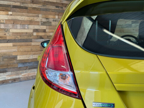 Ford Fiesta 1.0T EcoBoost Zetec Hatchback 5dr Petrol Manual Euro 5 (s/s) (100 ps) 65