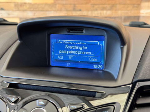 Ford Fiesta 1.0T EcoBoost Zetec Hatchback 5dr Petrol Manual Euro 5 (s/s) (100 ps) 77