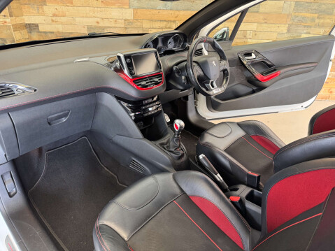 Peugeot 208 1.6 THP GTi Hatchback 3dr Petrol Manual Euro 5 (200 ps) 33
