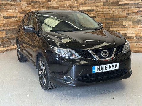 Nissan Qashqai 1.5 dCi N-Connecta SUV 5dr Diesel Manual 2WD Euro 6 (s/s) (110 ps) 1