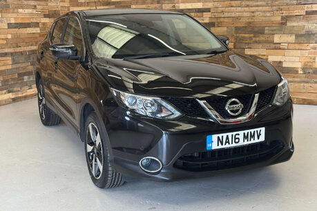 Nissan Qashqai 1.5 dCi N-Connecta SUV 5dr Diesel Manual 2WD Euro 6 (s/s) (110 ps) 1