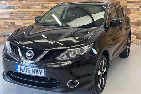 Nissan Qashqai 1.5 dCi N-Connecta SUV 5dr Diesel Manual 2WD Euro 6 (s/s) (110 ps) 3