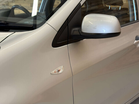 Kia Picanto 1.0 1 Hatchback 5dr Petrol Manual Euro 5 (68 bhp) 50