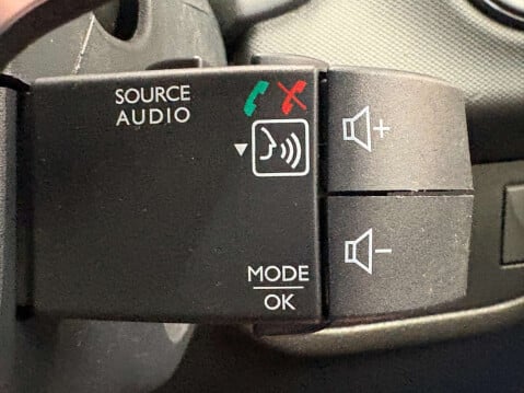 Dacia Sandero 1.0 SCe Ambiance Hatchback 5dr Petrol Manual Euro 6 (75 ps) 14