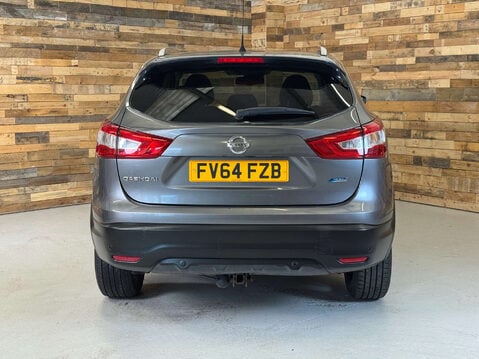 Nissan Qashqai 1.5 dCi n-tec+ SUV 5dr Diesel Manual 2WD Euro 5 (s/s) (110 ps)
