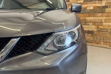 Nissan Qashqai 1.5 dCi n-tec+ SUV 5dr Diesel Manual 2WD Euro 5 (s/s) (110 ps) 16