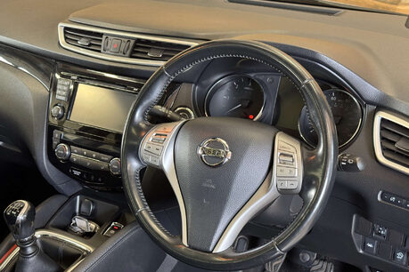 Nissan Qashqai 1.5 dCi n-tec+ SUV 5dr Diesel Manual 2WD Euro 5 (s/s) (110 ps) 41