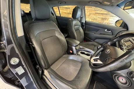 Kia Sportage 1.6 GDi EcoDynamics 2 SUV 5dr Petrol Manual 2WD Euro 5 (s/s) (133 bhp) 26