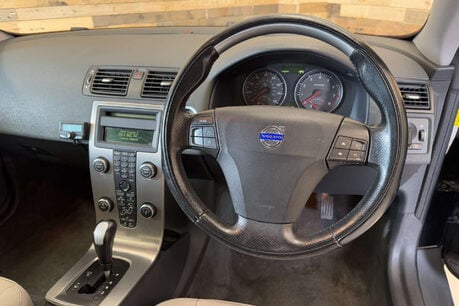 Volvo C70 2.5 T5 Sport Convertible 2dr Petrol Geartronic (234 g/km, 220 bhp) 16