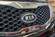 Kia Sorento 2.2 CRDi KX-3 SUV 5dr Diesel Auto AWD Euro 5 (SNav) (194 bhp) 28