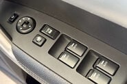 Kia Sorento 2.2 CRDi KX-3 SUV 5dr Diesel Auto AWD Euro 5 (SNav) (194 bhp) 46