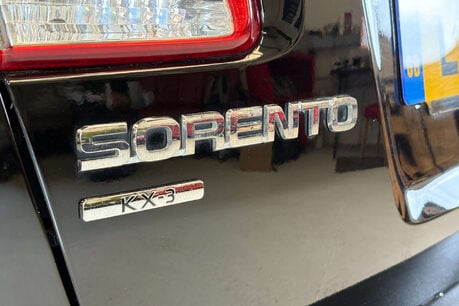 Kia Sorento 2.2 CRDi KX-3 SUV 5dr Diesel Auto AWD Euro 5 (SNav) (194 bhp) 71