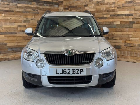 Skoda Yeti 1.6 TDI GreenLine II Elegance SUV 5dr Diesel Manual Euro 5 (s/s) (105 ps)