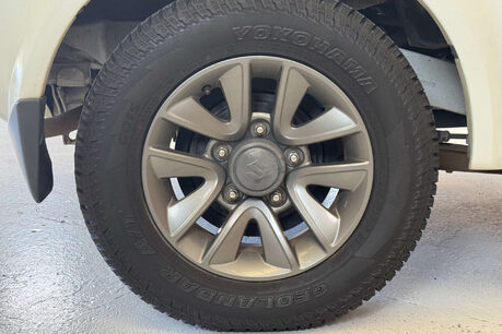 Suzuki Jimny 1.3 VVT SZ4 SUV 3dr Petrol Auto 4WD Euro 5 (85 ps) 10