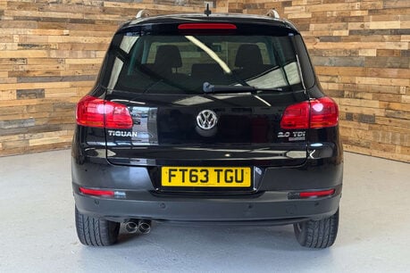 Volkswagen Tiguan 2.0 TDI BlueMotion Tech SE SUV 5dr Diesel DSG 4WD Euro 5 (s/s) (140 ps) 3