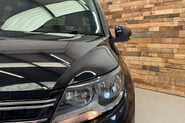 Volkswagen Tiguan 2.0 TDI BlueMotion Tech SE SUV 5dr Diesel DSG 4WD Euro 5 (s/s) (140 ps) 20