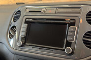 Volkswagen Tiguan 2.0 TDI BlueMotion Tech SE SUV 5dr Diesel DSG 4WD Euro 5 (s/s) (140 ps) 39