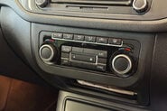 Volkswagen Tiguan 2.0 TDI BlueMotion Tech SE SUV 5dr Diesel DSG 4WD Euro 5 (s/s) (140 ps) 40