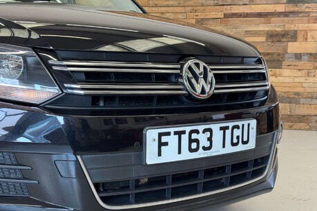 Volkswagen Tiguan 2.0 TDI BlueMotion Tech SE SUV 5dr Diesel DSG 4WD Euro 5 (s/s) (140 ps) 48