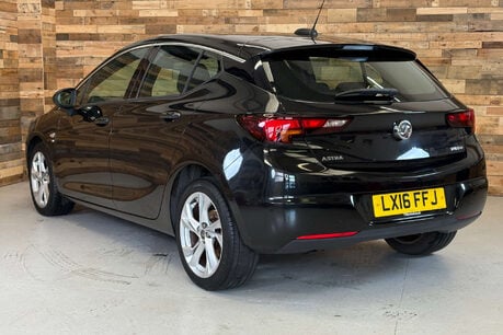 Vauxhall Astra 1.4i Turbo SRi Hatchback 5dr Petrol Manual Euro 6 (150 ps) 4