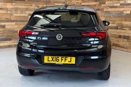 Vauxhall Astra 1.4i Turbo SRi Hatchback 5dr Petrol Manual Euro 6 (150 ps) 5