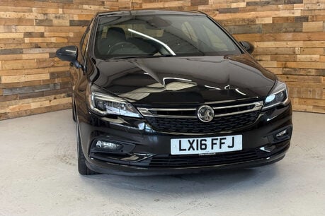 Vauxhall Astra 1.4i Turbo SRi Hatchback 5dr Petrol Manual Euro 6 (150 ps) 49