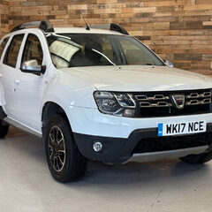 Dacia Duster 1.2 TCe Prestige SUV 5dr Petrol Manual Euro 6 (s/s) (125 ps) 4