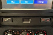 Dacia Duster 1.2 TCe Prestige SUV 5dr Petrol Manual Euro 6 (s/s) (125 ps) 32