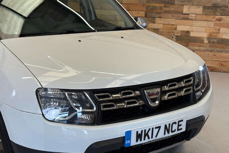 Dacia Duster 1.2 TCe Prestige SUV 5dr Petrol Manual Euro 6 (s/s) (125 ps) 44