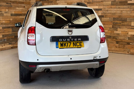 Dacia Duster 1.2 TCe Prestige SUV 5dr Petrol Manual Euro 6 (s/s) (125 ps) 62