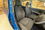 Hyundai i10 1.2 Comfort Hatchback 5dr Petrol Manual Euro 4 (77 bhp) 13