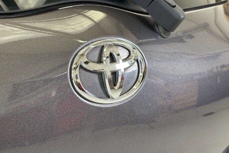 Toyota Yaris 1.33 Dual VVT-i TR Hatchback 5dr Petrol MultiMode Euro 4 (s/s) (101 ps) 11
