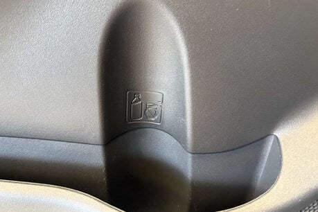 Toyota Yaris 1.33 Dual VVT-i TR Hatchback 5dr Petrol MultiMode Euro 4 (s/s) (101 ps) 47