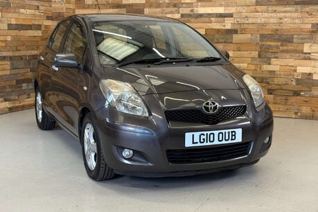 Toyota Yaris 1.33 Dual VVT-i TR Hatchback 5dr Petrol MultiMode Euro 4 (s/s) (101 ps) 57