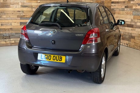 Toyota Yaris 1.33 Dual VVT-i TR Hatchback 5dr Petrol MultiMode Euro 4 (s/s) (101 ps) 70