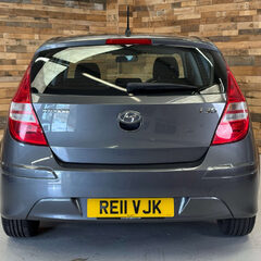 Hyundai i30 1.6 Comfort Hatchback 5dr Petrol Auto Euro 5 (124 bhp) 1