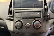 Hyundai i30 1.6 Comfort Hatchback 5dr Petrol Auto Euro 5 (124 bhp) 23