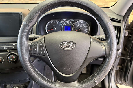 Hyundai i30 1.6 Comfort Hatchback 5dr Petrol Auto Euro 5 (124 bhp) 25