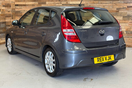 Hyundai i30 1.6 Comfort Hatchback 5dr Petrol Auto Euro 5 (124 bhp) 57
