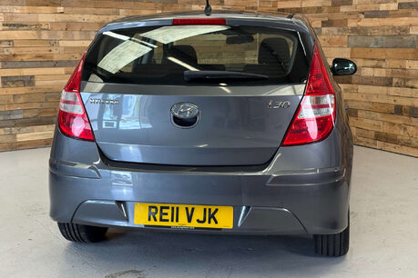 Hyundai i30 1.6 Comfort Hatchback 5dr Petrol Auto Euro 5 (124 bhp) 63
