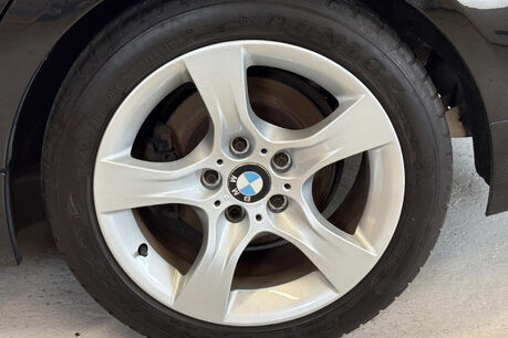 BMW 3 Series 2.0 318i Exclusive Edition Saloon 4dr Petrol Manual Euro 5 (s/s) (143 ps) 21