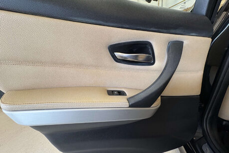 BMW 3 Series 2.0 318i Exclusive Edition Saloon 4dr Petrol Manual Euro 5 (s/s) (143 ps) 52