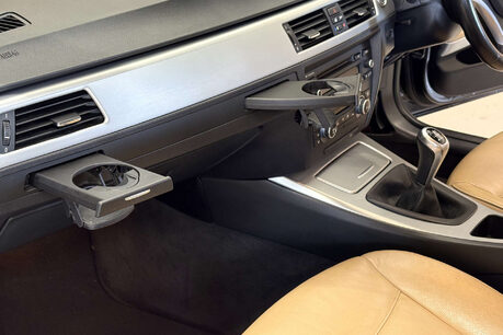 BMW 3 Series 2.0 318i Exclusive Edition Saloon 4dr Petrol Manual Euro 5 (s/s) (143 ps) 53