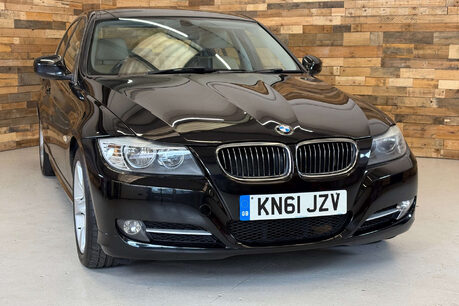 BMW 3 Series 2.0 318i Exclusive Edition Saloon 4dr Petrol Manual Euro 5 (s/s) (143 ps) 61
