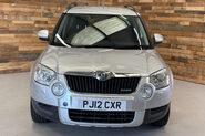 Skoda Yeti 1.6 TDI GreenLine II SE SUV 5dr Diesel Manual Euro 5 (s/s) (105 ps) 2
